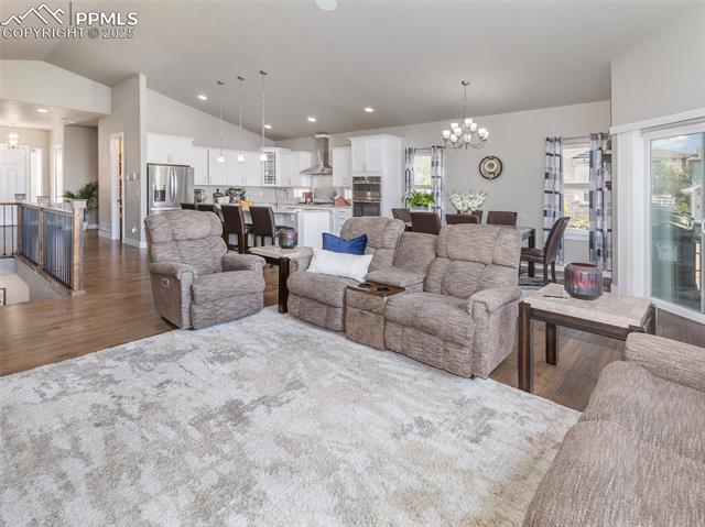 1177 Man O'War Way