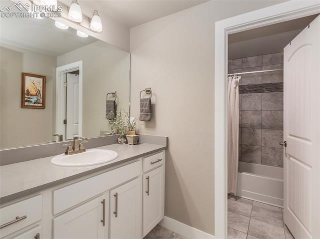 1177 Man O'War Way