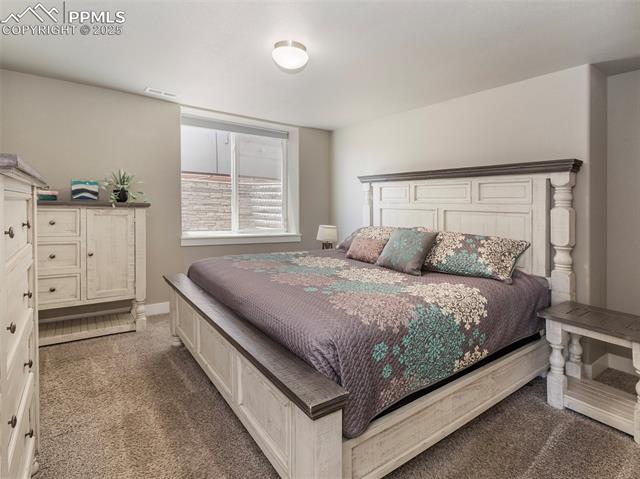 1177 Man O'War Way