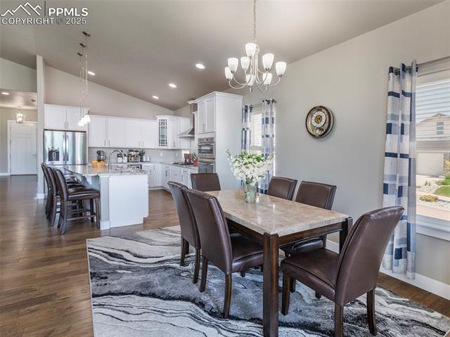 1177 Man O'War Way