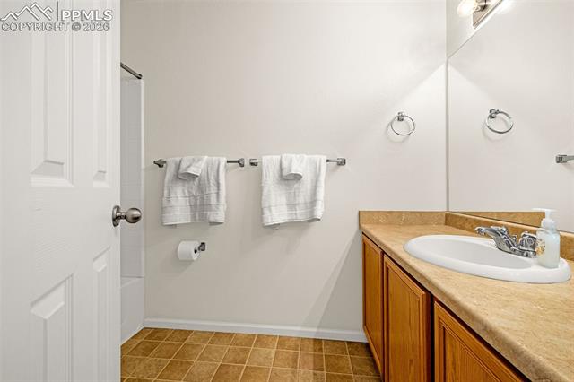 2009 Creekridge Point