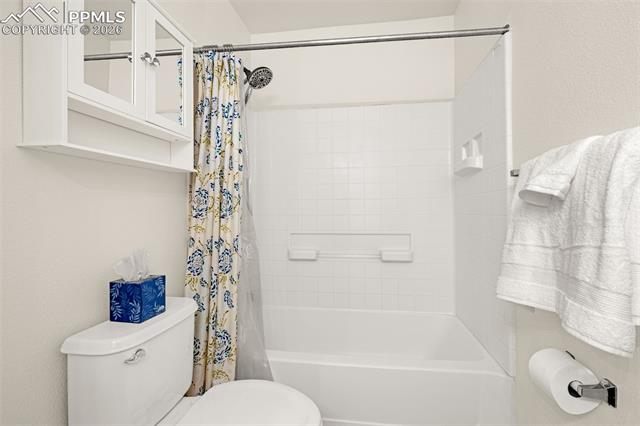 2009 Creekridge Point