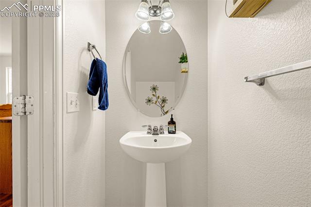 2009 Creekridge Point