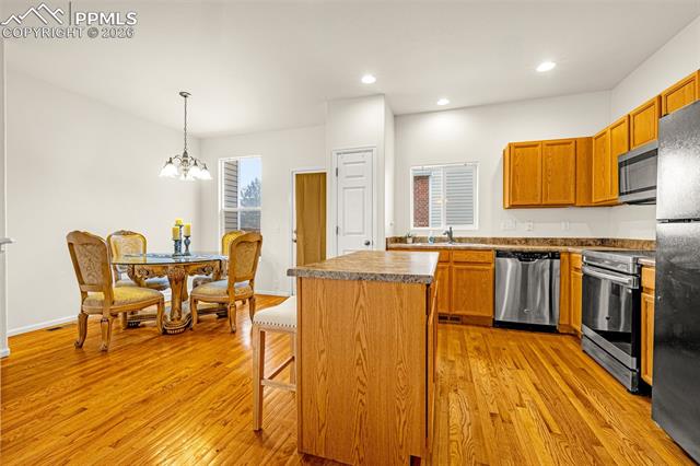 2009 Creekridge Point