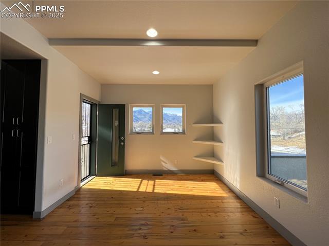 1407 Manitou Boulevard