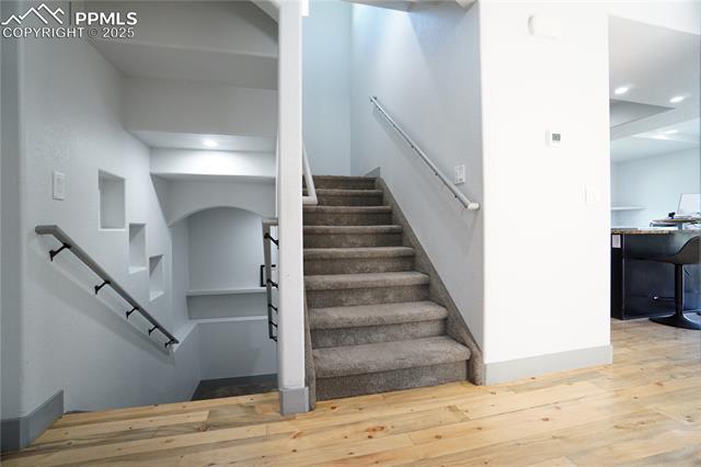 1407 Manitou Boulevard