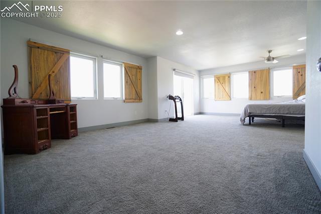 1407 Manitou Boulevard