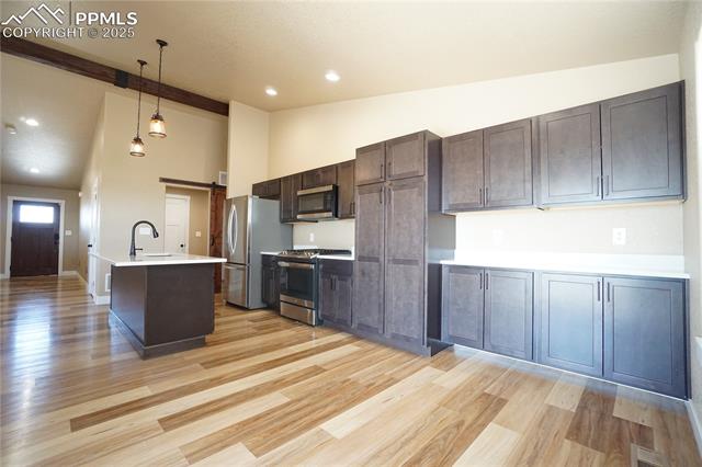 1392 N Moonbeam Drive