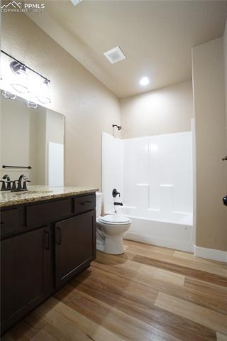 1392 N Moonbeam Drive