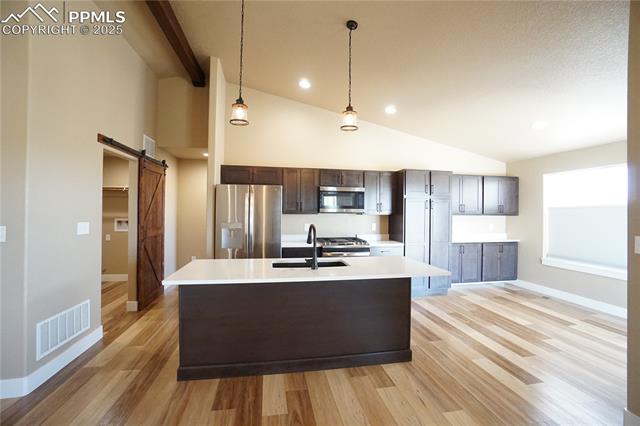 1392 N Moonbeam Drive