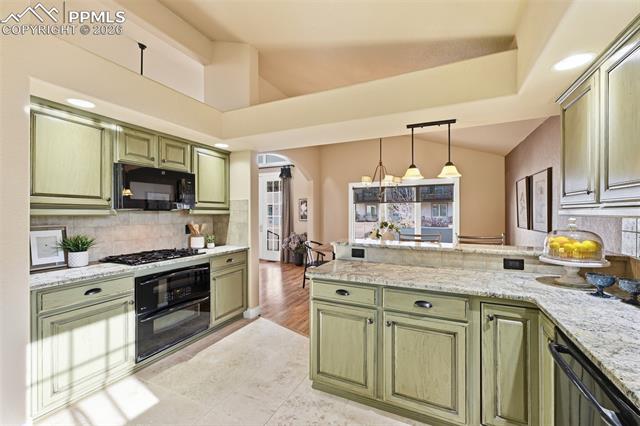 2481 Marston Heights