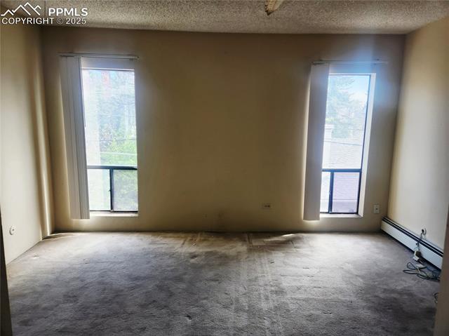 805 E 7th Street 8