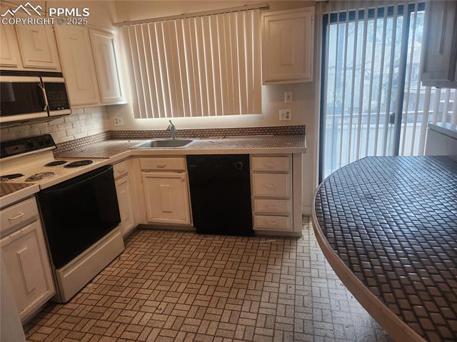805 E 7th Street 8