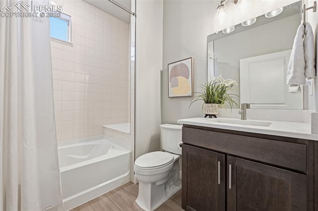 6185 Armdale Heights