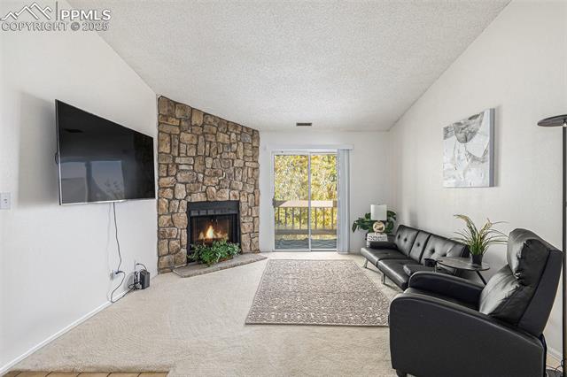 846 Tenderfoot Hill Road 202