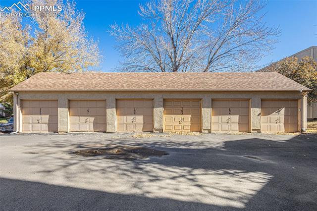 846 Tenderfoot Hill Road 202