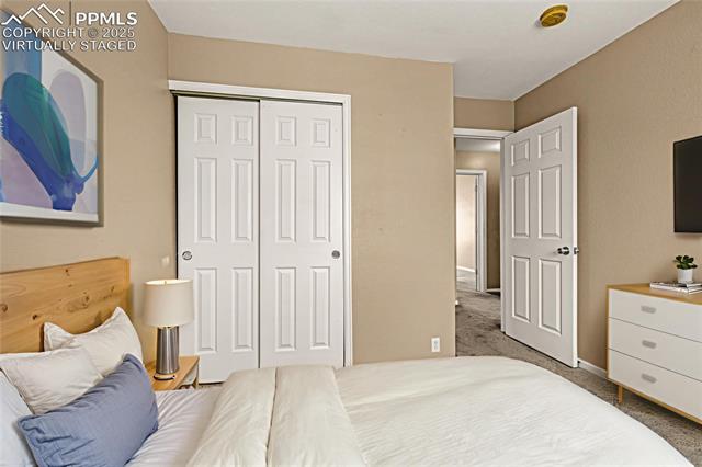 7286 Bentwater Drive