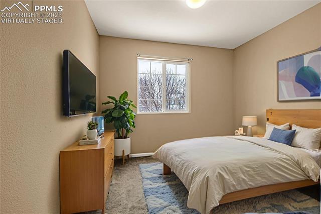 7286 Bentwater Drive