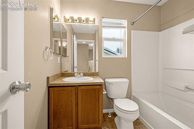 7286 Bentwater Drive