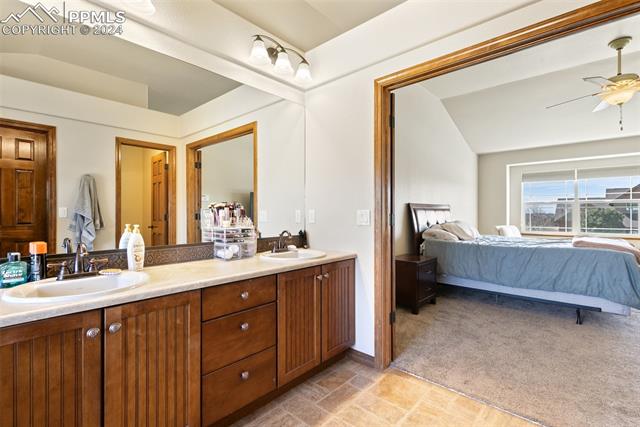 10813 Torreys Peak Way