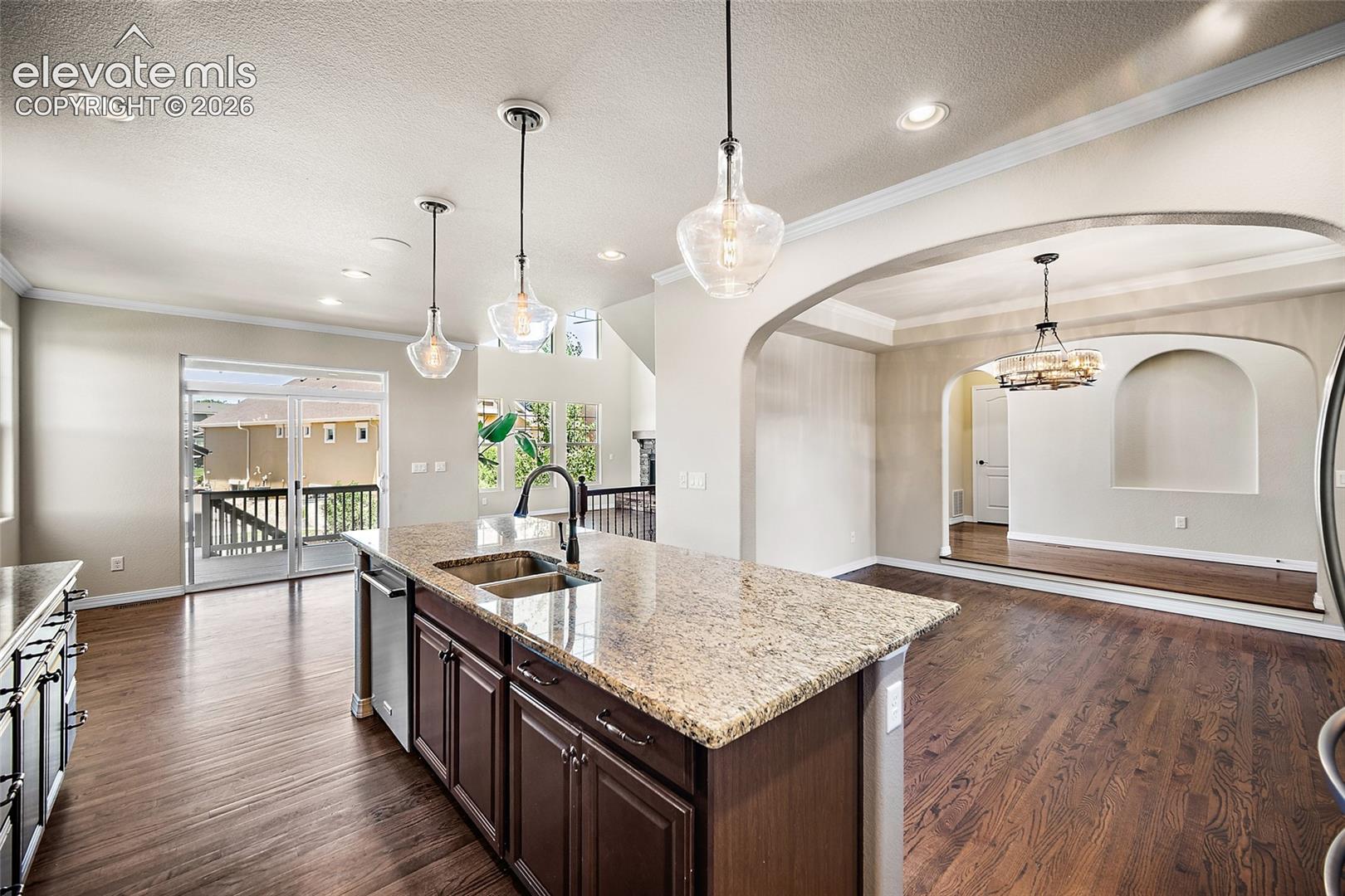 4426 New Santa Fe Trail