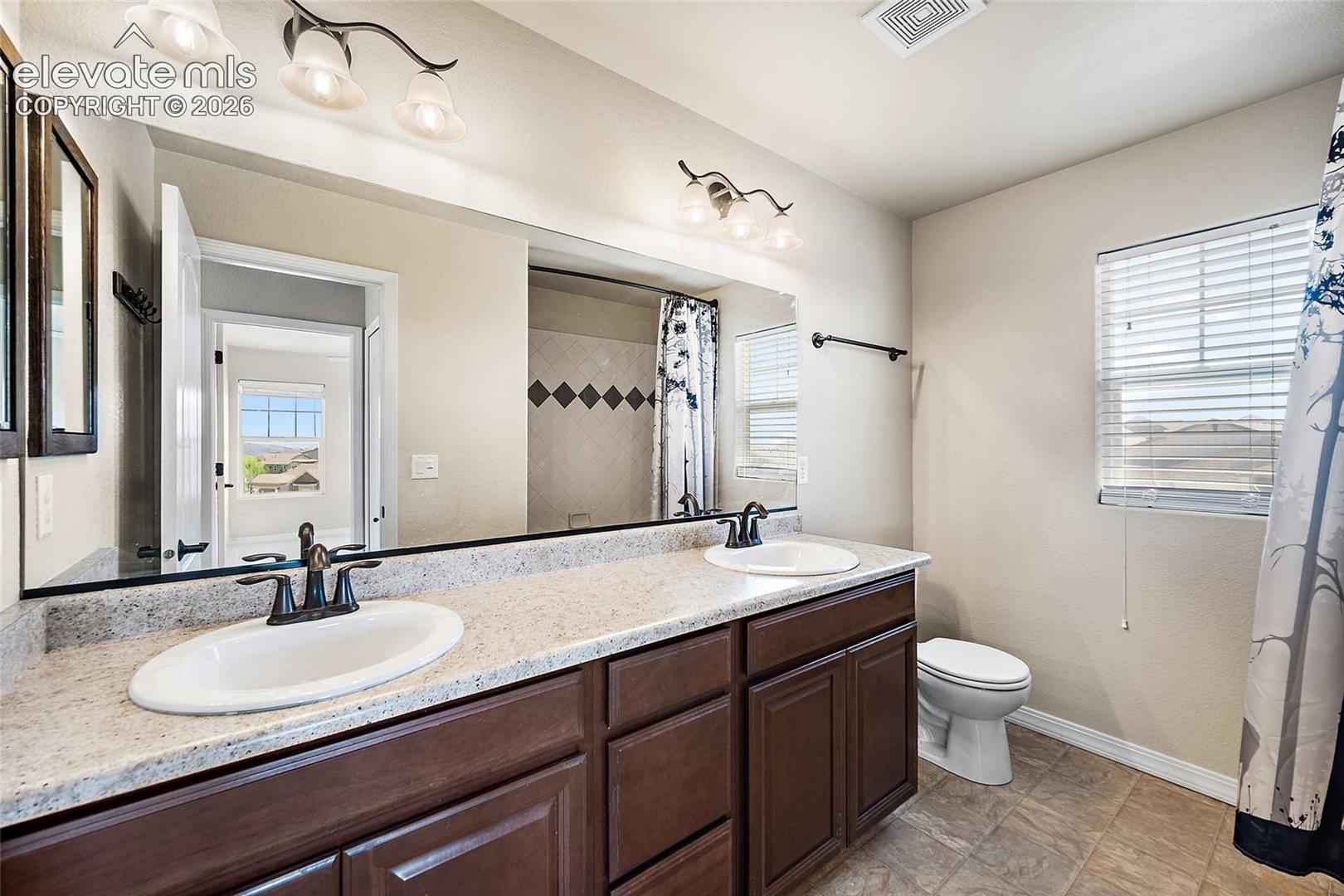 4426 New Santa Fe Trail