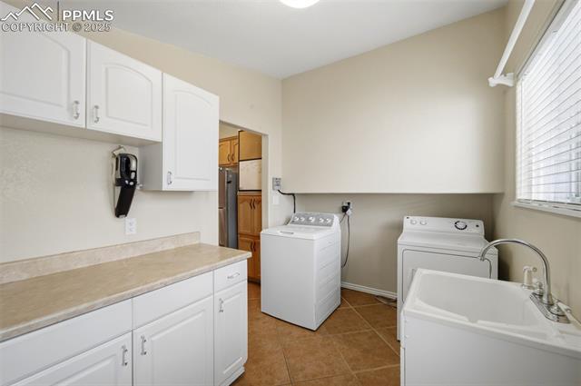 4136 S Carefree Circle