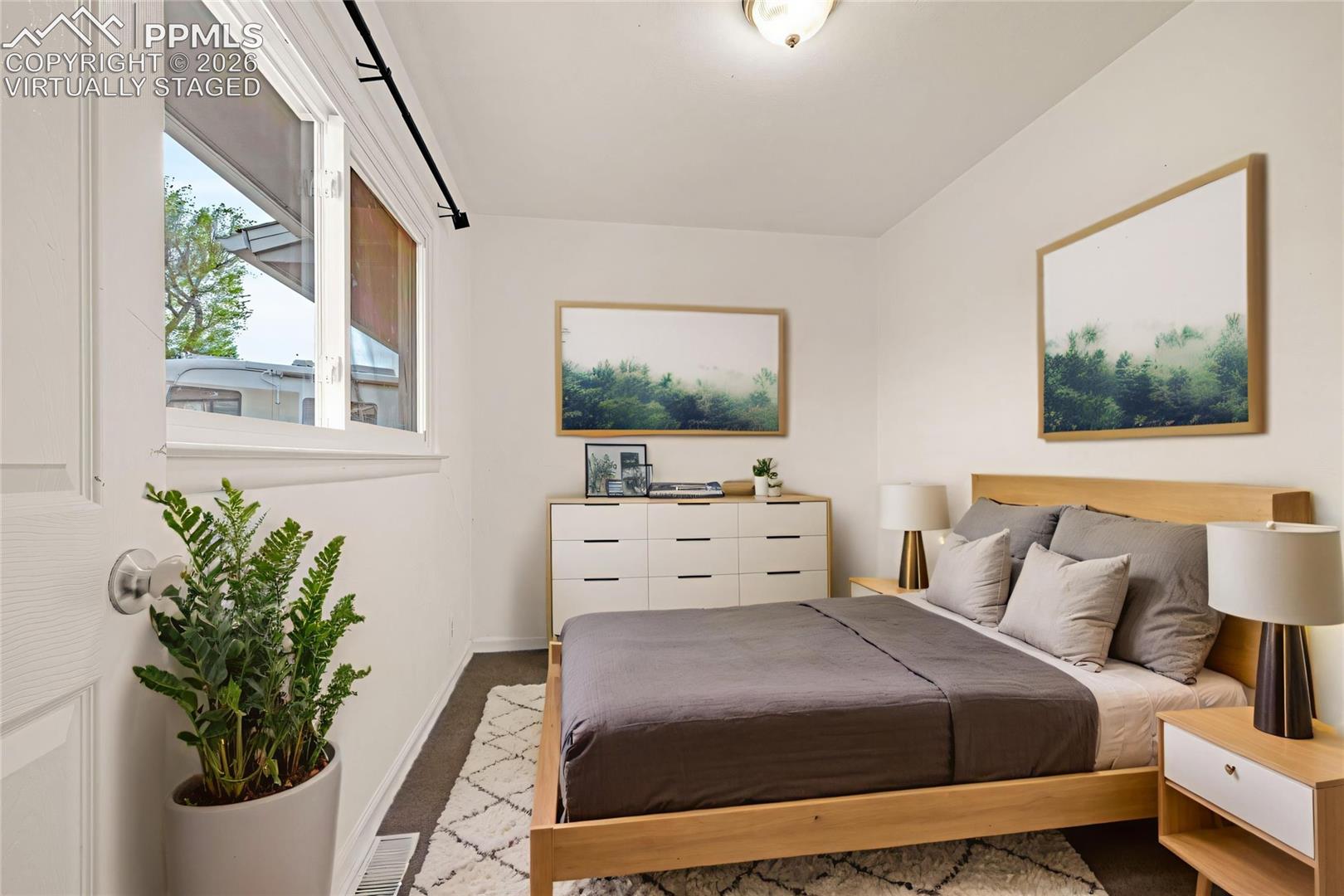2736 Ben Court