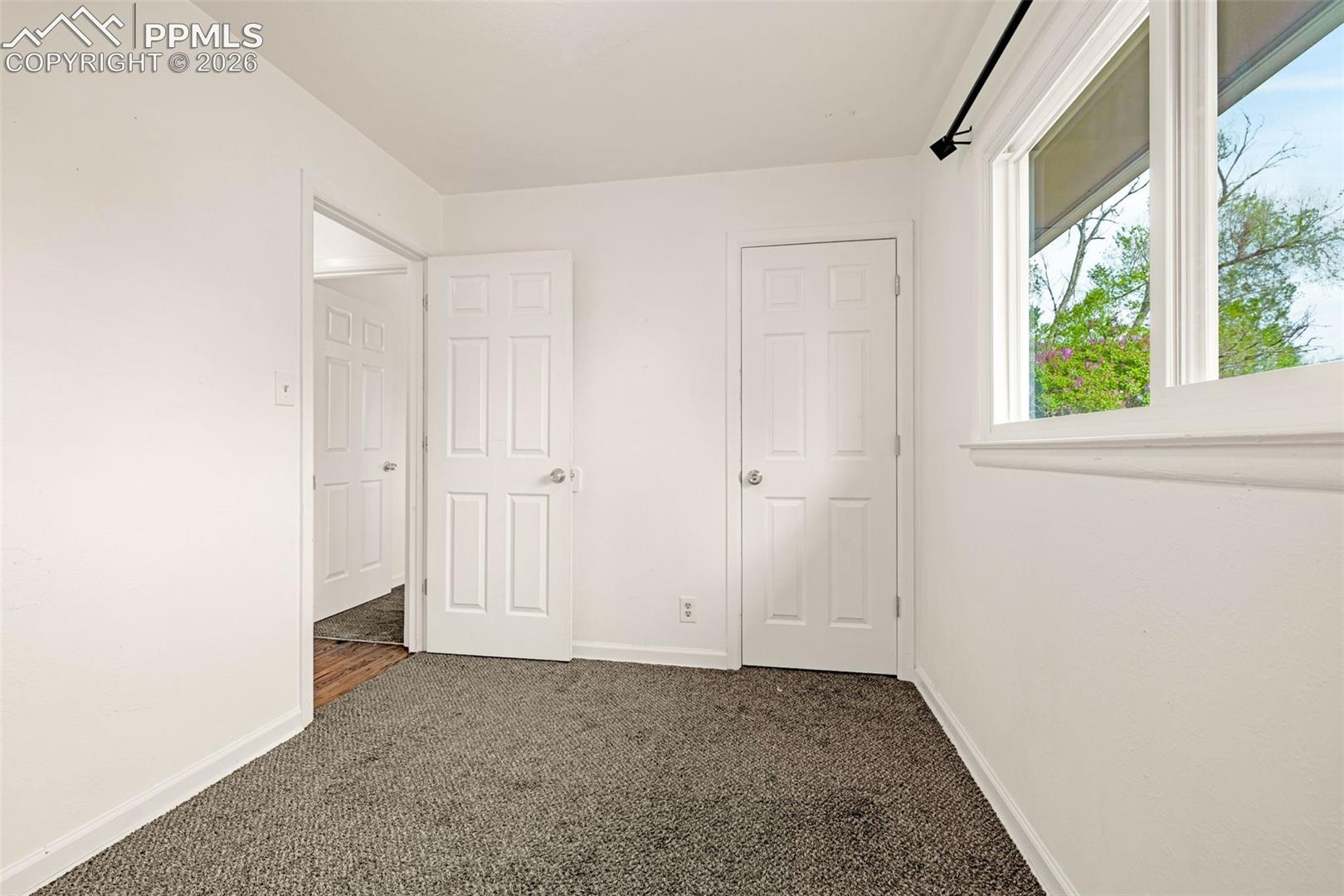 2736 Ben Court