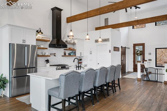 737 Creek Side Drive