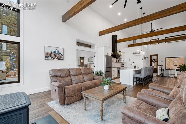 737 Creek Side Drive