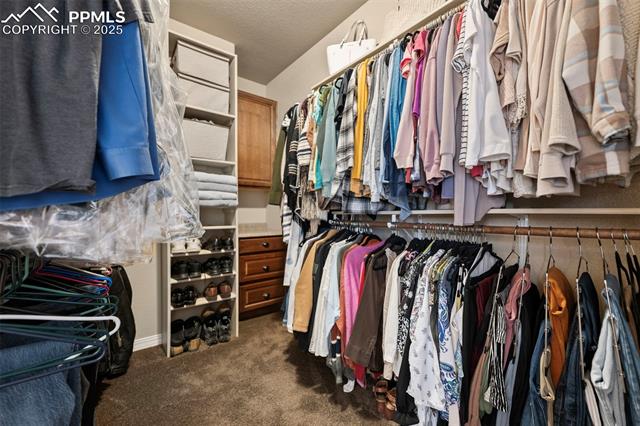 6440 Forest Thorn Court