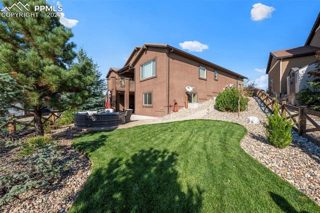 6440 Forest Thorn Court