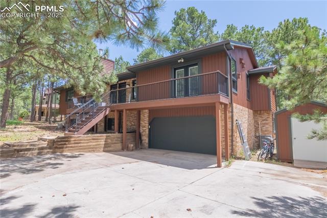 115 E Kings Deer Point