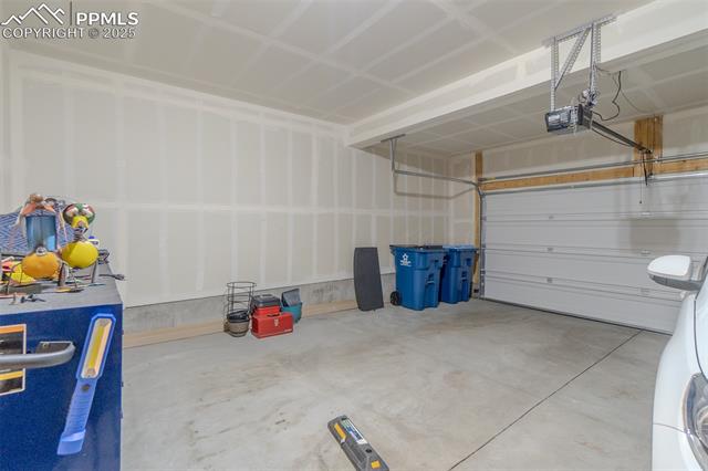 10719 Hidden Pool Heights