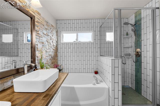 6446 Sunny Meadow Street