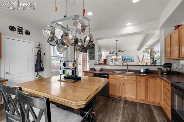 6446 Sunny Meadow Street