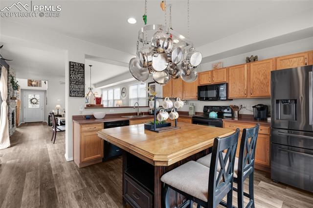 6446 Sunny Meadow Street