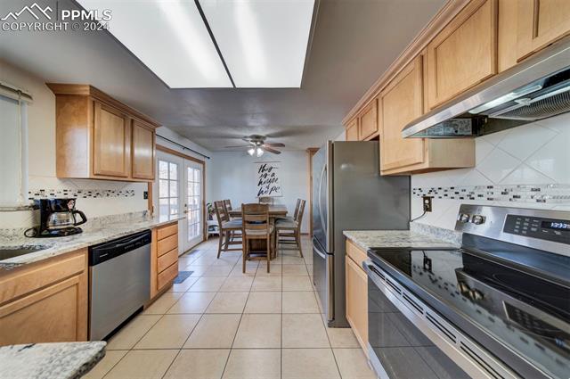 6830 Cliff Palace Court