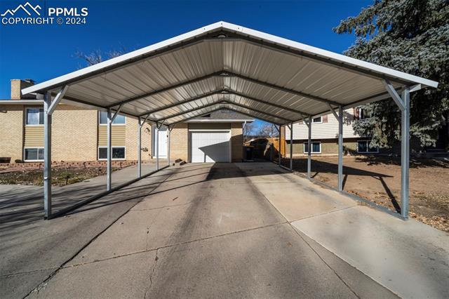 6830 Cliff Palace Court