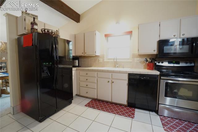 3288 Squaw Valley Drive