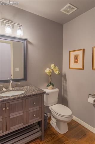 7360 Winding Oaks Drive