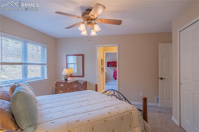 7360 Winding Oaks Drive