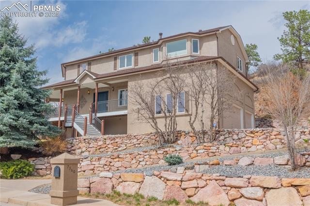 7360 Winding Oaks Drive