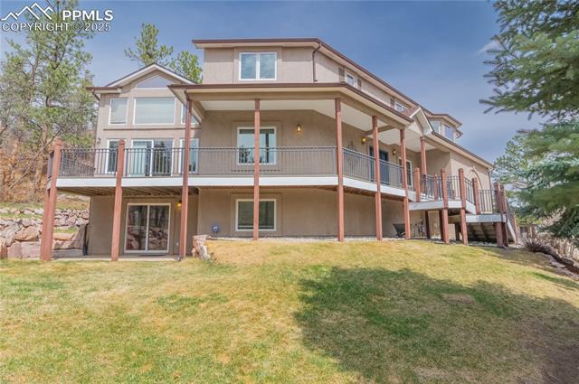 7360 Winding Oaks Drive