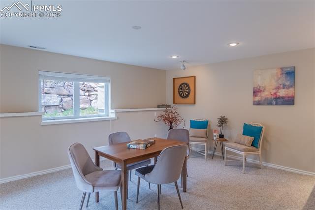 7360 Winding Oaks Drive