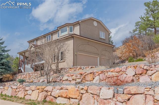 7360 Winding Oaks Drive