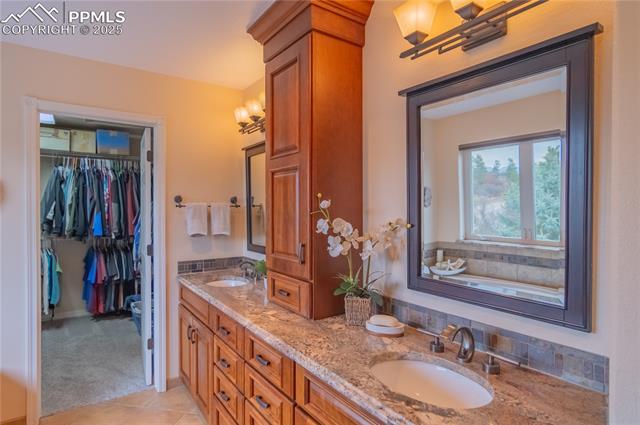 7360 Winding Oaks Drive