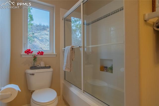 7360 Winding Oaks Drive