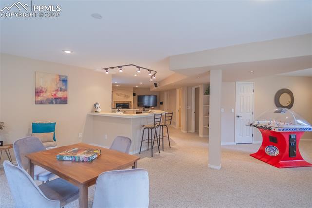 7360 Winding Oaks Drive